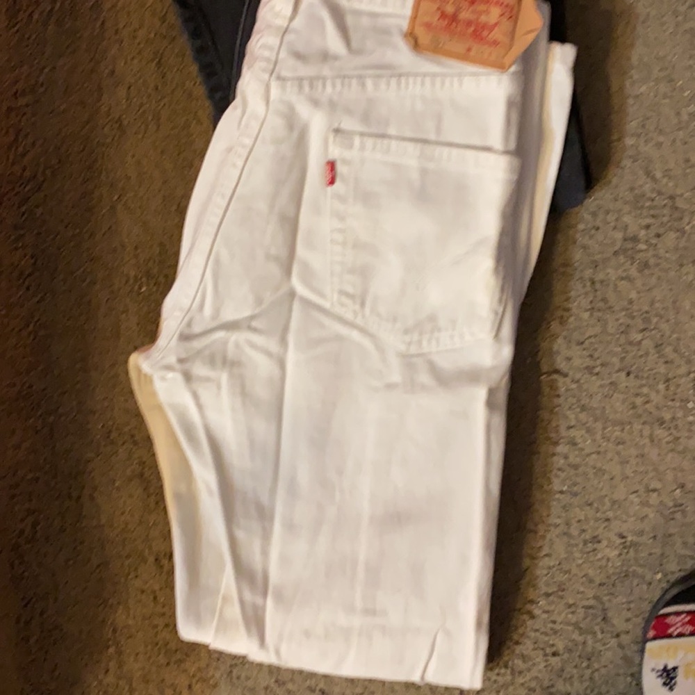 Jeans - Picture 2 of 3